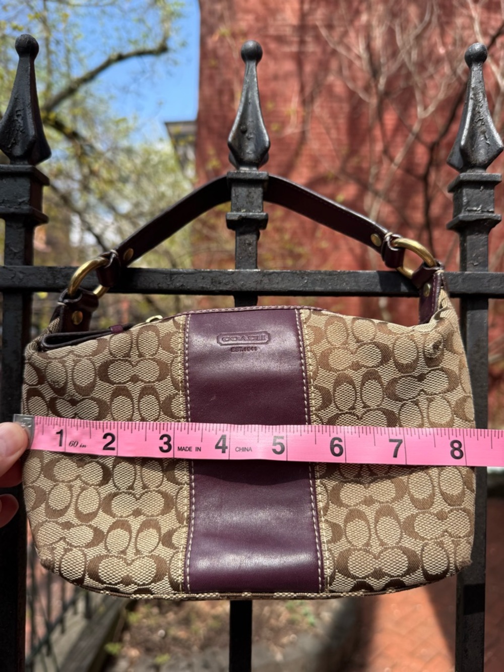Coach Beige Signature Canvas Shoulder Bag with Plum/Burgundy Leather Panel - Picture 2 of 12